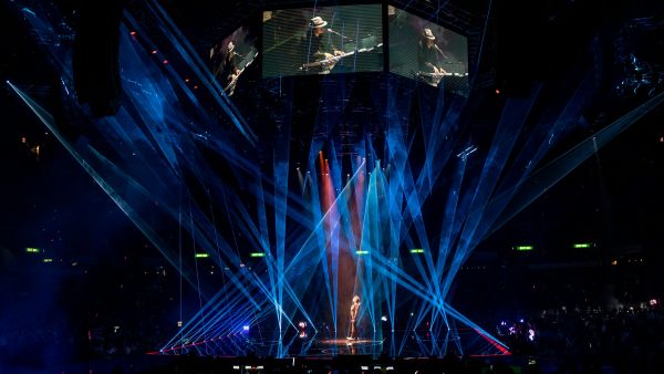 Idées créatives pour maîtriser un spectacle romain avec chandelles